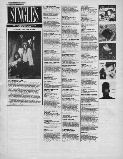Mick Mercer reviews the singles of the week, 9th December 1989